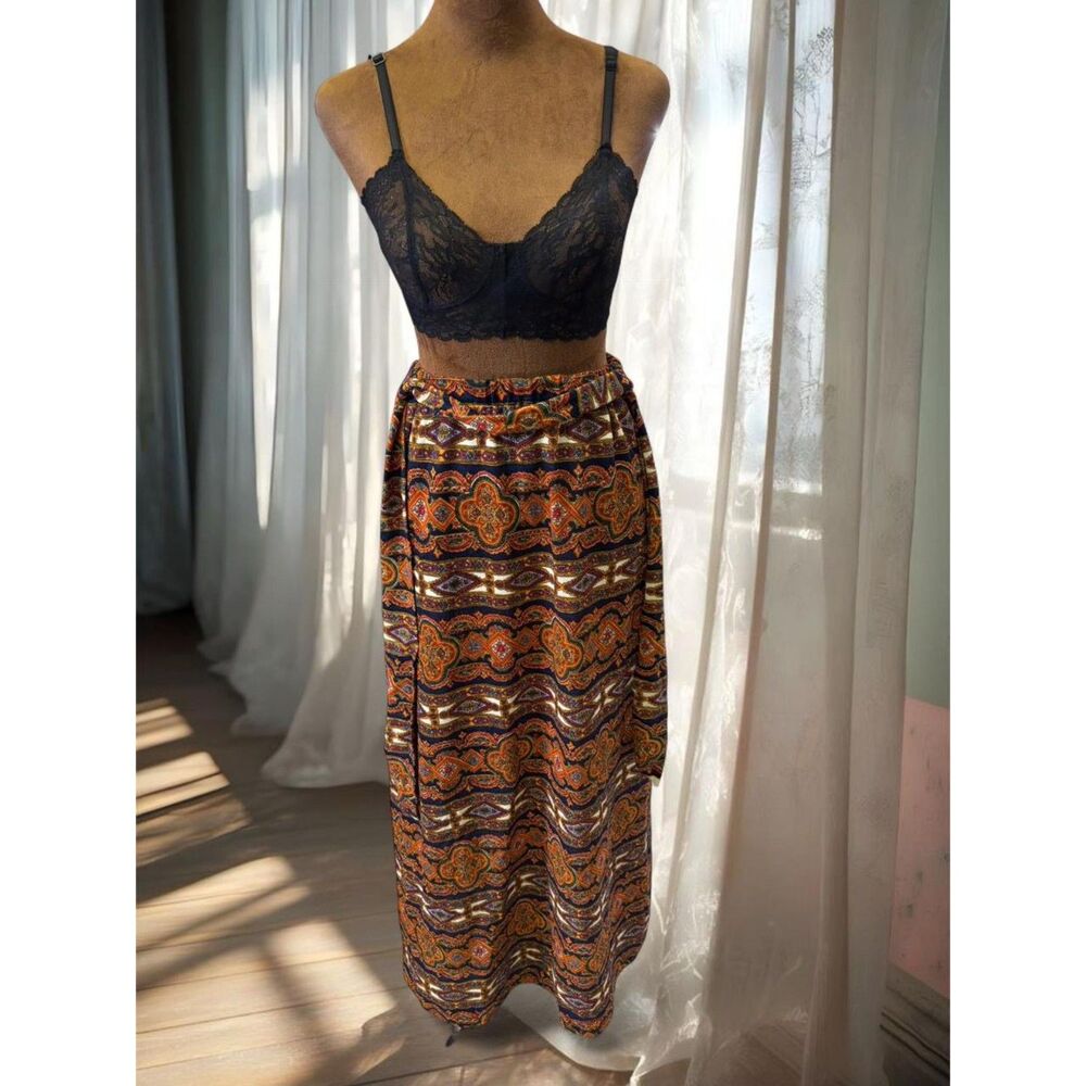 Vintage Union Made Bohemian Festival Feminine Maxi Skirt